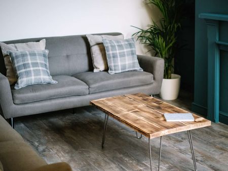 Outstanding 6 Bedroom home located on Bowerham Room 4 - Photo 4