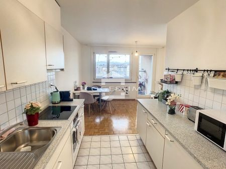 Joli 2.5 pièces au 5ème étage avec balcon loggia - Photo 2
