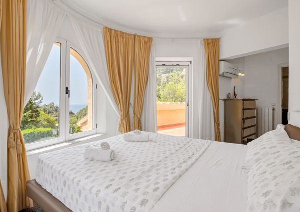 For rent villa with private pool near the beach in Cumbre del Sol, Benitachell