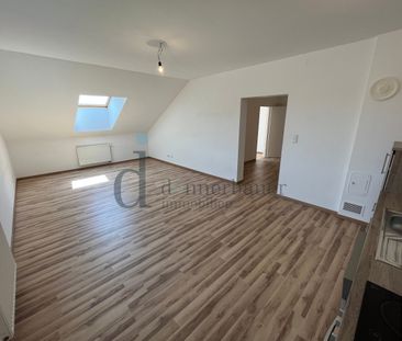 2-Zimmer-Dachgeschosswohnung, nähe Gänserndorf! - Photo 2