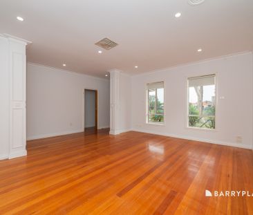 4-Bedroom Family Home - Photo 2