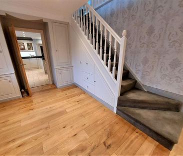 4 bedroom detached house to rent - Photo 6