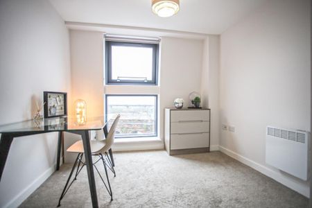 3 bedroom apartment to rent - Photo 5