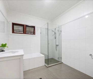 Dutton Park - Photo 5