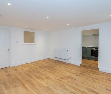 South Street, Dorking - 1 bedroomProperty for lettings - Seymours - Photo 6