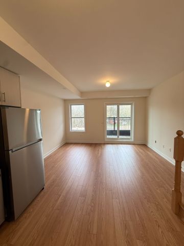 For Lease - 15100 YONGE Street Unit# 212, Aurora, Ontario - Photo 4