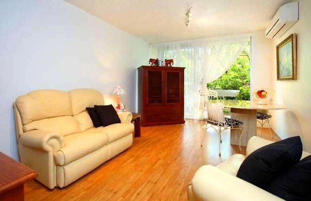 Welcome to your new home. - Photo 1