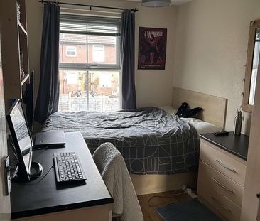 Room in a Shared House, Eltham Rise, LS6 - Photo 5