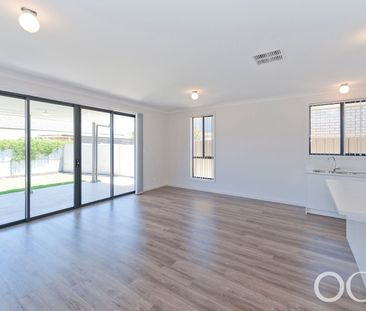 Open the Door to Effortless Family Living - Photo 3