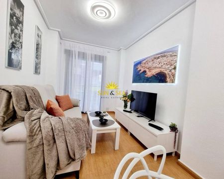 ​ TWO BEDROOM APARTMENT RENTAL IN PLAYA DEL CURA, TORREVIEJA - Photo 4