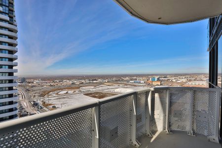 For Lease - 8 Interchange Way Unit# 2302, Vaughan, Ontario - Photo 2