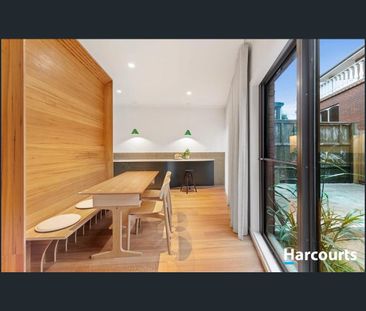 2/76 Williamsons Road, Doncaster, Vic 3108 - Photo 1
