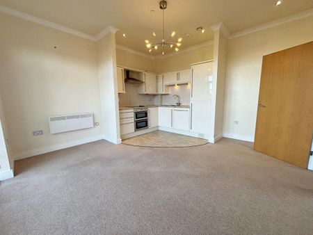 2 bedroom apartment to rent - Photo 2