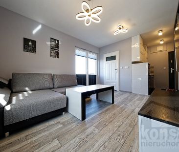 2 pokoje na 2 poziomach z 2 balkonami i garażem - Photo 1