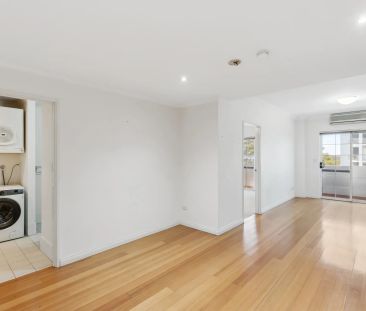 10/105 Colin Street, - Photo 2