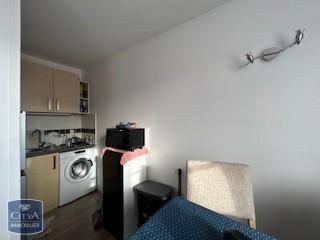 Location Appartement 2 pièces 35m² LE PERRAY EN YVELINES 78610 - Photo 4