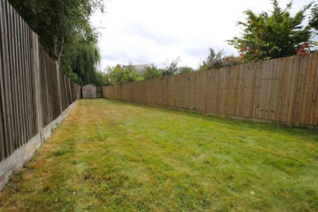 3 bedroom terraced house to rent - Photo 3