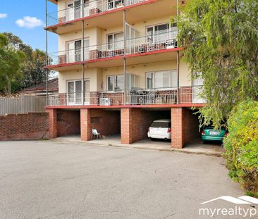 Charming 2 Bedroom Unit with Ideal Location in Como - Photo 6
