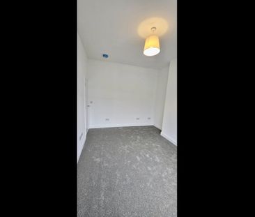 3 Bed Terraced House, Blandford Road, BR3 - Photo 3