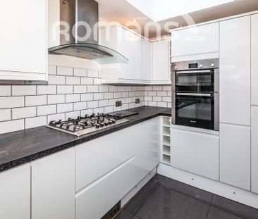 3 bedroom terraced house to rent - Photo 4