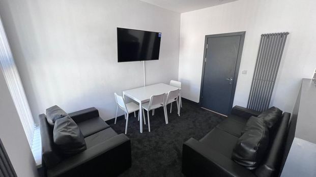 4 bedroom house share to rent - Photo 1