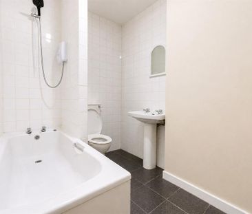 5 bedroom house to rent - Photo 4