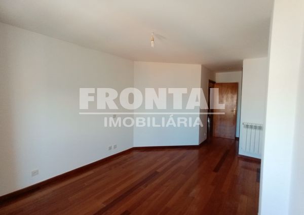 Apartamento T3 em Porto