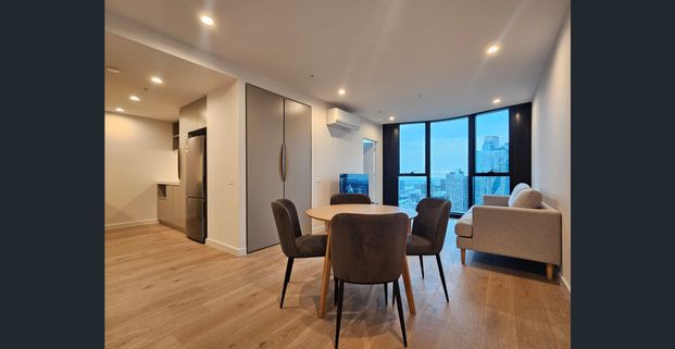 BRAND NEW FURNISHED 2BEDROOMS APARTMENT AT 380 MELBOURNE - Photo 1
