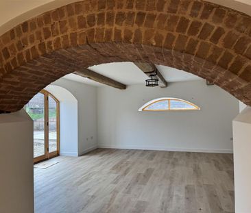 3 bedroom detached house to rent - Photo 3