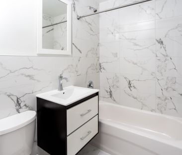 For Lease - 371 Lakeshore Road Unit# 504, Mississauga, Ontario - Photo 6