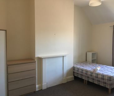 2 Bed Student Accommodation - Photo 4