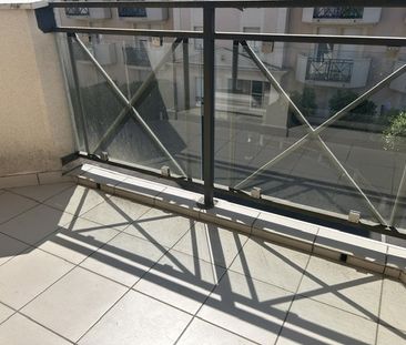 Location Appartement 2 pièces 31m² PONTAULT COMBAULT 77340 - Photo 2