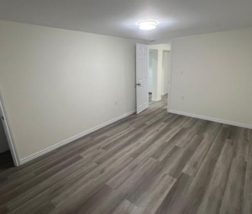 For Lease - 259 MCNAY Street, London East, Ontario - Photo 6