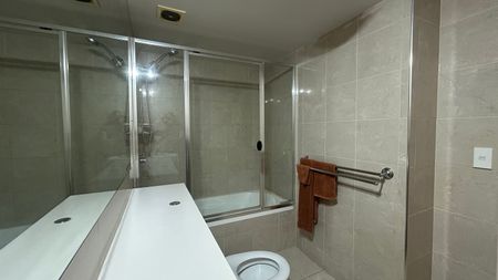 South Brisbane - Photo 3