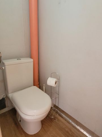 Location Appartement 2 pièces 40m² MAUBEUGE 59600 - Photo 4