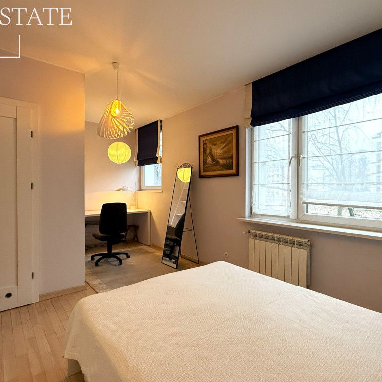 Warszawa, Śródmieście, Śródmieście Muranów, Pawia - Photo 1