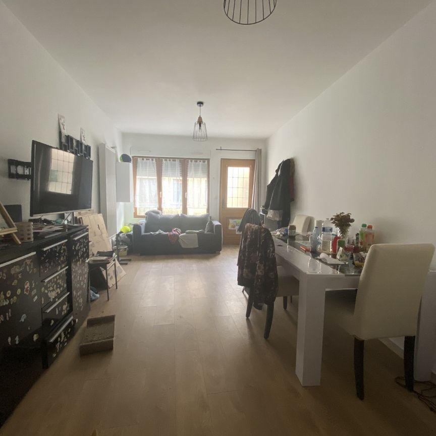 Location Maison 5 pièces 95m² LILLERS 62190 - Photo 1