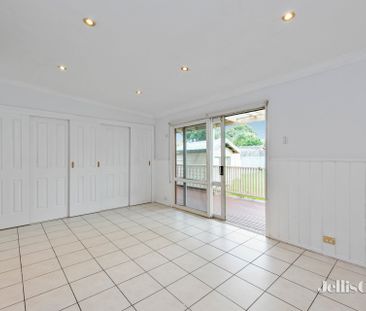 15 Linacre Street, Watsonia - Photo 3