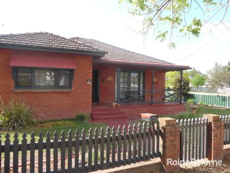 43 Stewart Street, Bathurst, NSW 2795 - Photo 3
