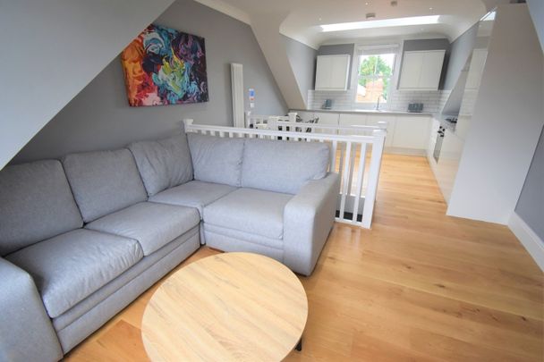 2 Bed Flat, Addington Road, RG1 - Photo 1
