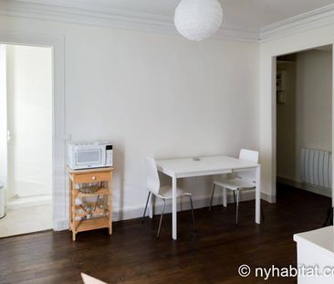 Logement à Paris, Location meublée - Photo 2