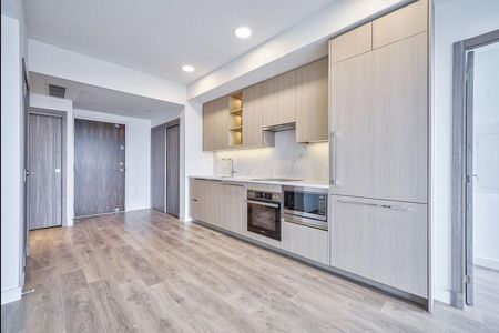 For Lease - 27 Mcmahon Drive Unit# 3105, Toronto, Ontario - Photo 5
