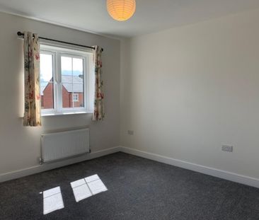 3 bedroom House To Let - Photo 5
