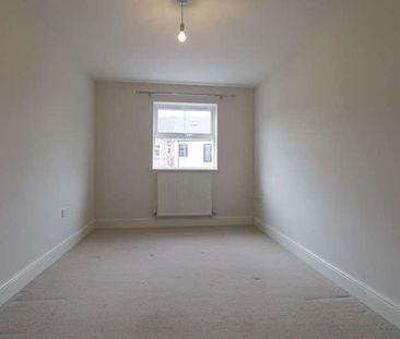 London Road, Hinckley, Leicestershire, LE10 - Photo 3