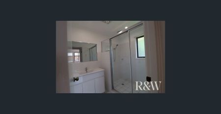 3 bedroom Brick Family Home - Photo 5