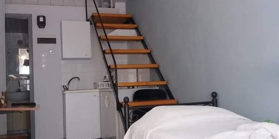 Studio/Γκαρσονιέρα για ενοικίαση - Σύρος, - Φωτογραφία 3