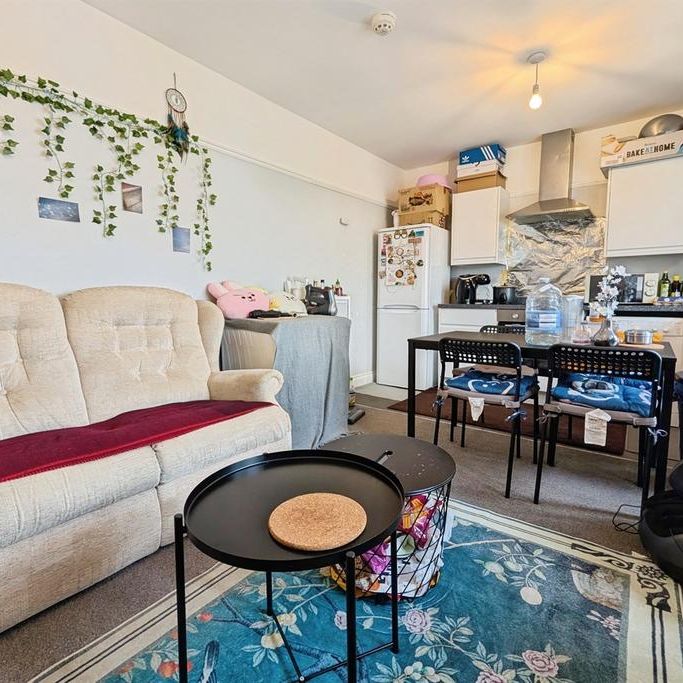 1 bedroom flat to rent - Photo 1