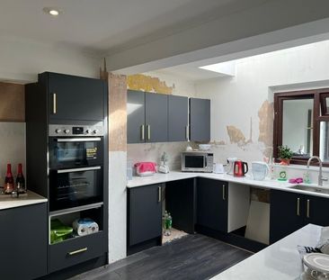 1 Bed Terraced House, Grove Green Road, E11 - Photo 6