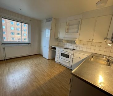 Jägaregatan 6 A - Photo 1