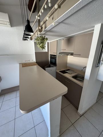 Location Appartement 2 pièces 40m² MONTPELLIER 34000 - Photo 3